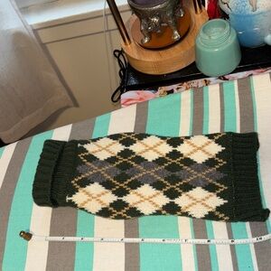 Knit doggy sweater in Green and Cream